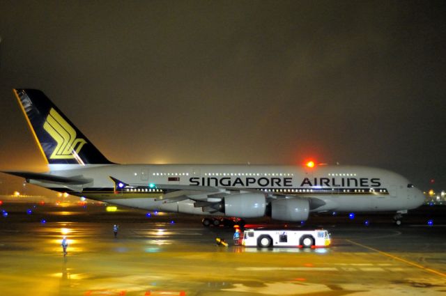 Airbus A380-800 (9V-SKE) - Singapore A380 to LA