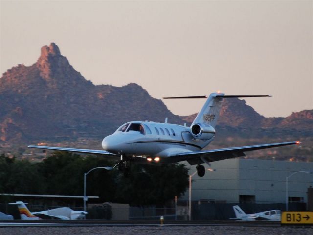 Cessna Citation CJ1 (N521PF)