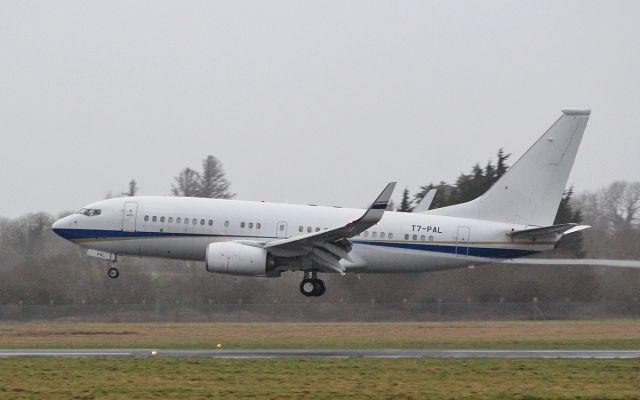 Boeing 737-700 (T7-PAL) - arab wings b737-7 bbj t7-pal about to land at shannon 18/2/18.