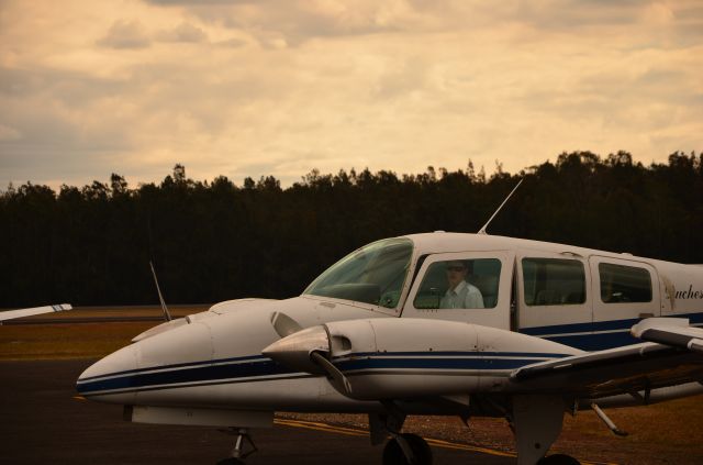 Beechcraft Duchess (VH-AGG)