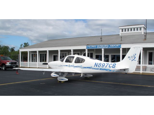 Cirrus SR-20 (N897CB) - A nice Cirrus at Laconia NH.