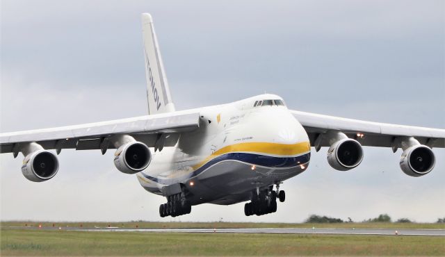 Antonov An-124 Ruslan (UR-82007) - adb an-124-100m ur-82007 landing at shannon 9/7/21.