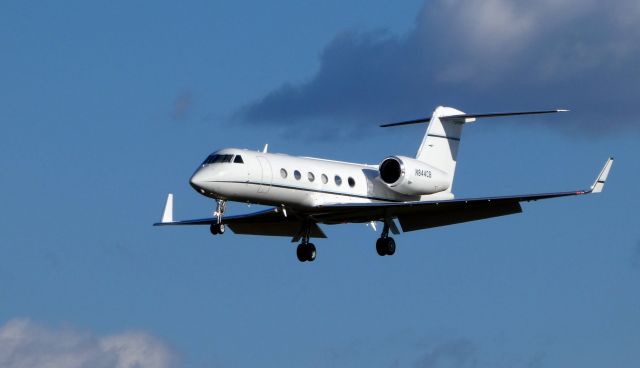 Gulfstream Aerospace Gulfstream IV (N844CB) - On final is this 2016 Gulfstream 450 in the Winter of 2019.