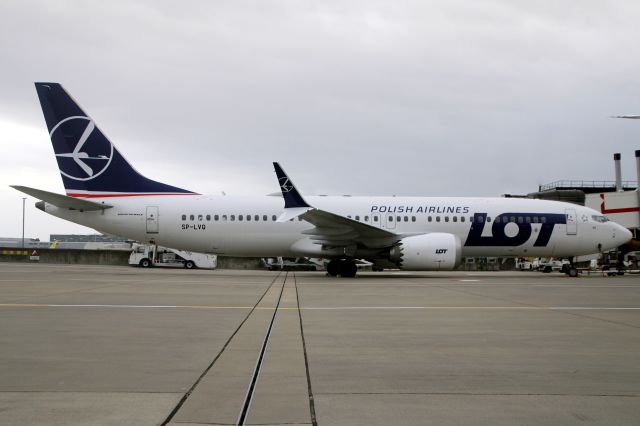 Boeing 737 MAX 8 (SP-LVQ) - Parked on Stand 218L on 24-Nov-24 prior to operating flight LOT282 to EPWA on its first visit to EGLL.