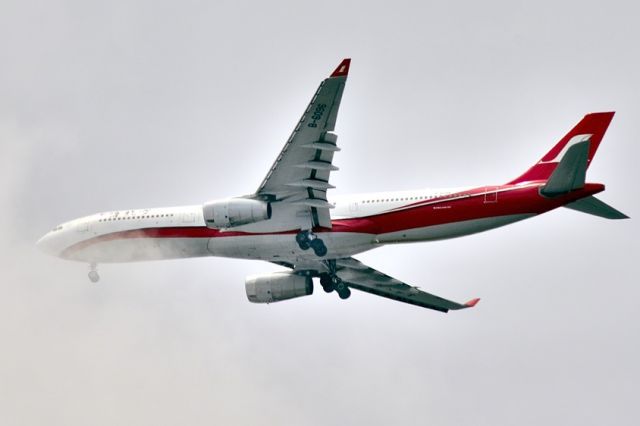 Airbus A330-300 (B-6096) - 2018 - Entering clouds on approach