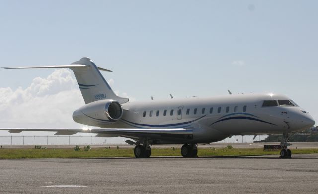 N989JR —