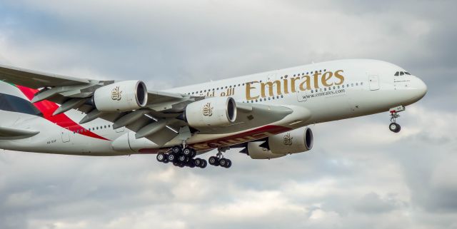 Airbus A380-800 (A6-EVF)