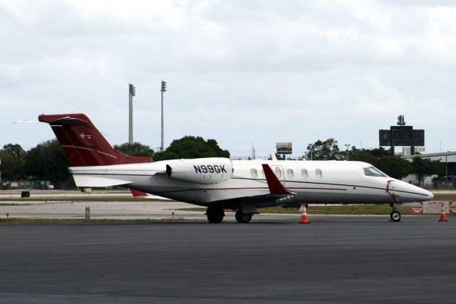 Learjet 40 (N99GK) - Recently arrived from KCPK on 16-Feb-12.