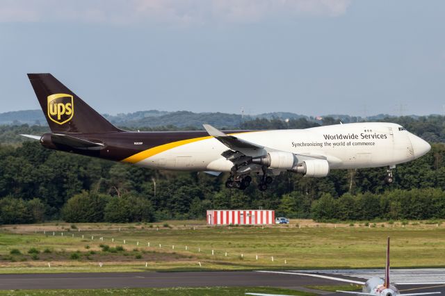 Boeing 747-400 (N583UP)