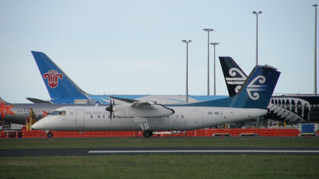 de Havilland Dash 8-300 (ZK-NEJ)