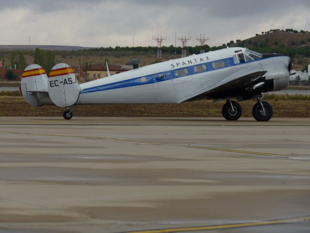 Beechcraft 18 (EC-ASJ)