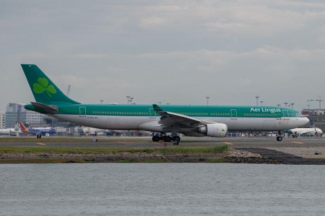 Airbus A330-300 (EI-EAV)