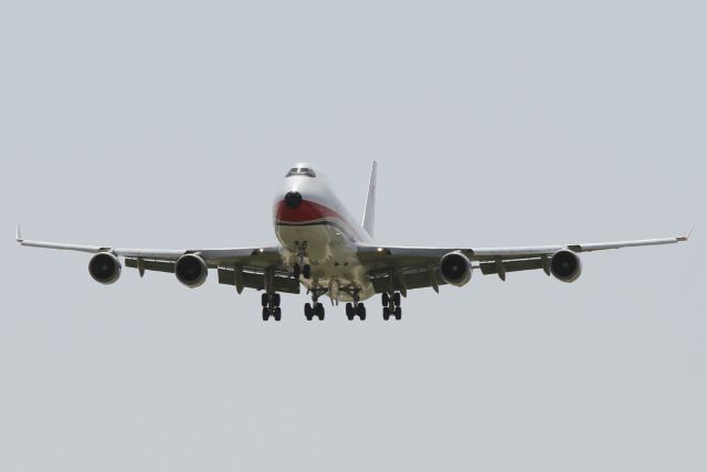 Boeing 747-400 —