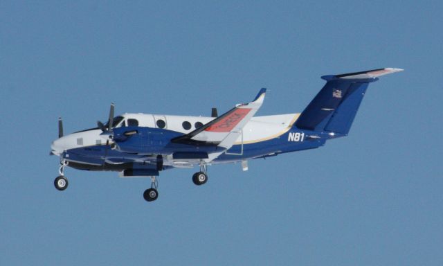 Beechcraft Super King Air 300 (N81)