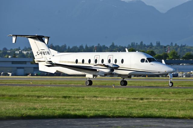 Beechcraft 1900 (C-FBTR)