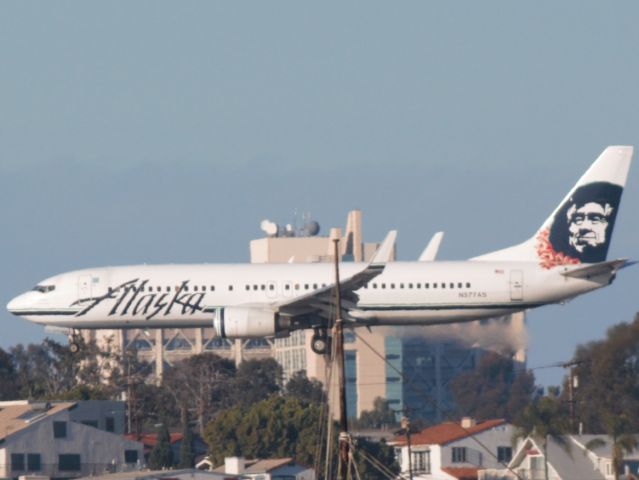 Boeing 737-800 (N577AS) - On approach to SAN on a February Evening, Feb 7, 2015