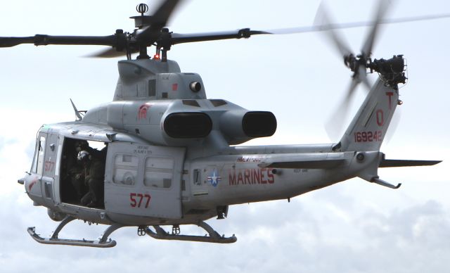 16-9242 — - KRDD - #169242 (Ship 577) a UH-1Y "Venom" of HMLAT-303 from USMC base Camp Pendleton CA, piloted by Commanding Officer S. Deputy on the low hover departing Redding Municipal Airport on April 8th, 2017. click full.