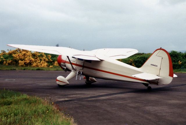 STINSON V-77 Reliant (N1942A) - June 2000.