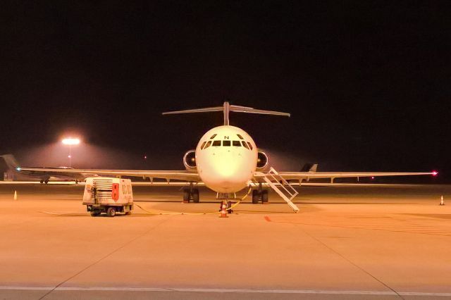 McDonnell Douglas MD-82 (LZ-LDN)