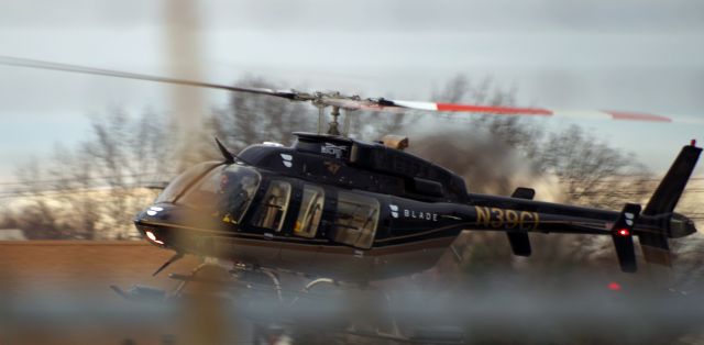 Bell 407 (N39CL) - JANUARY 05, 2021: Seen at the airport preparing for takeoff was this commercial helicopter operated for the Blade company.