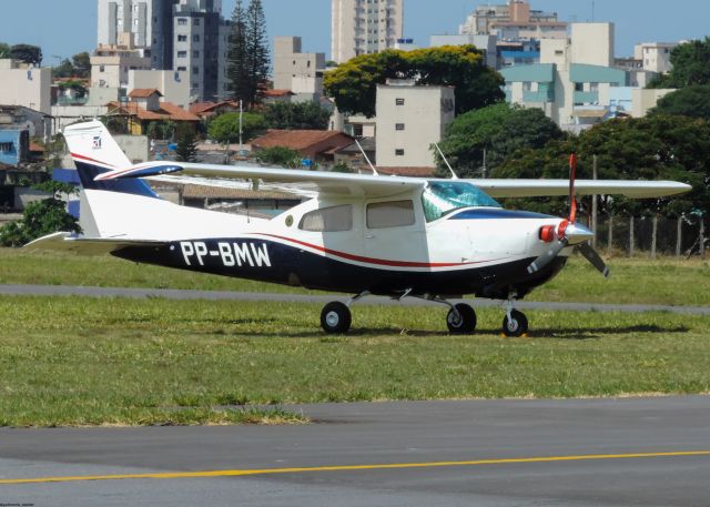 Cessna Centurion (PP-BMW)