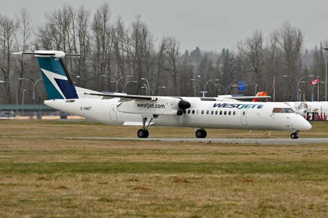 de Havilland Dash 8-400 (C-GWEF)