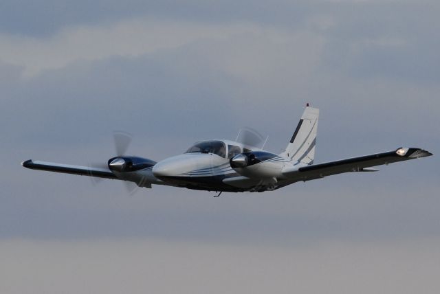 Piper Seneca (N45SD)