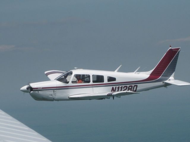 Piper Cherokee Arrow (N1128Q)