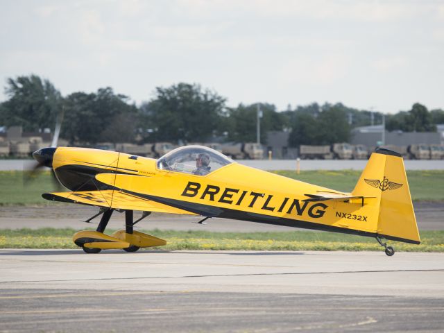 EXTRA EA-300 (N232X) - Oshkosh 2013!