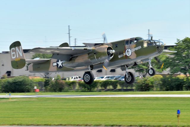 North American TB-25 Mitchell (N10V) - 08-27-22 Runway 19. The sound of those engines. Music to my ears!