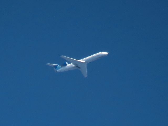 Canadair Regional Jet CRJ-700 (N541GJ)