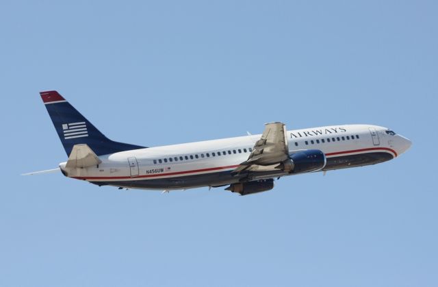 BOEING 737-400 (N456UW) - Cactus 1831 departs runway 36R for Miami Intl