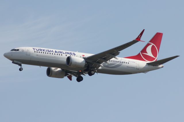 Boeing 737 MAX 8 (TC-LCU)