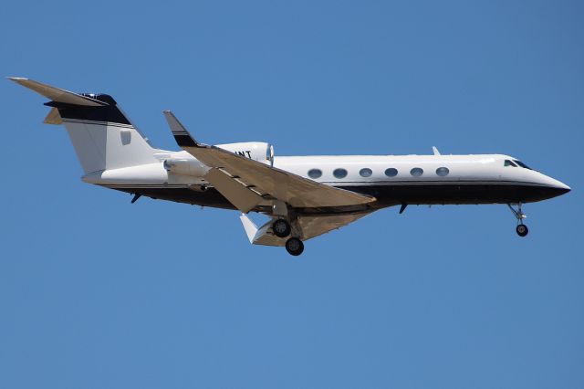 Gulfstream Aerospace Gulfstream IV (VH-INT)