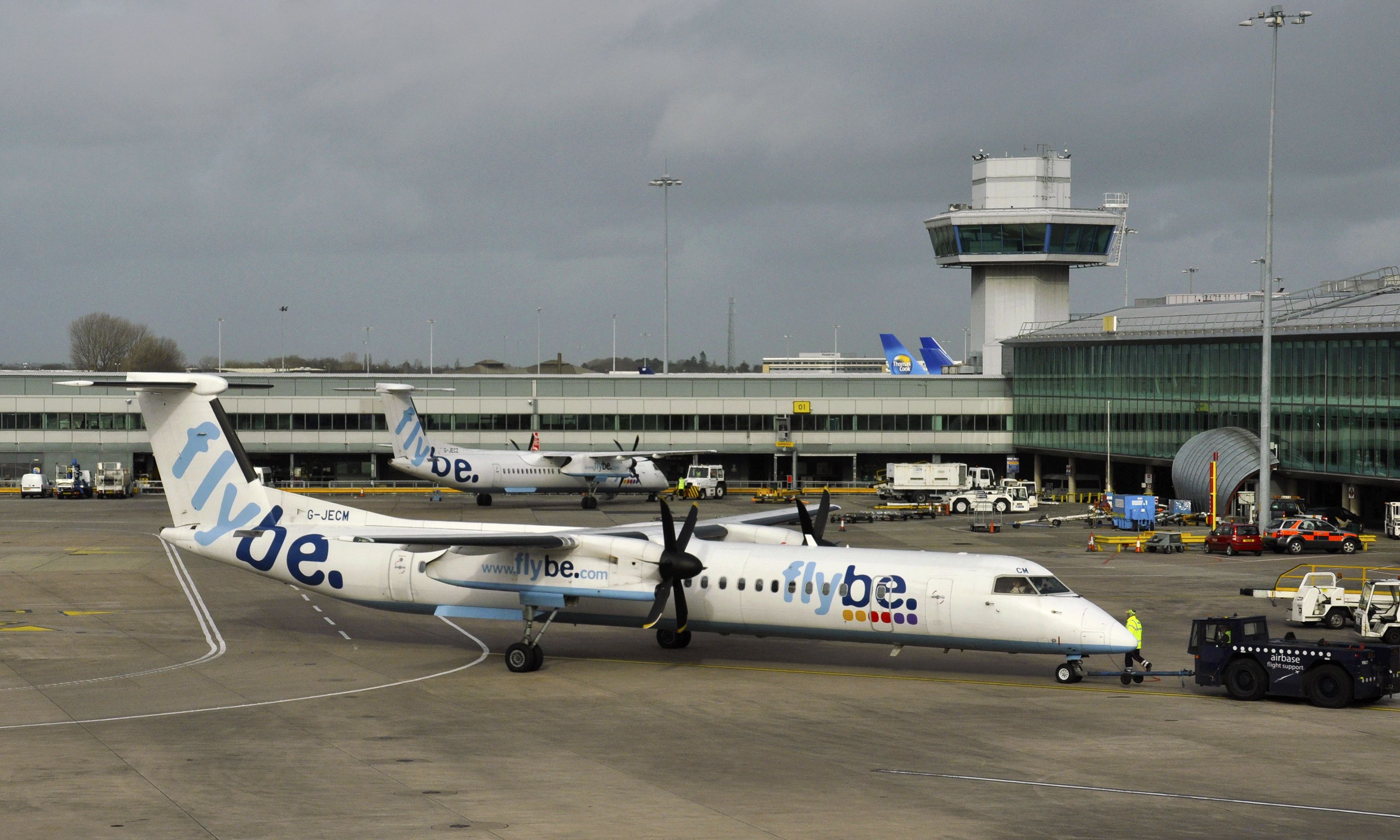 de Havilland Dash 8-400 (G-JECM) - Flybe De Havilland Canada DHC-8-402Q Dash 8 G-JECM in Manchester 