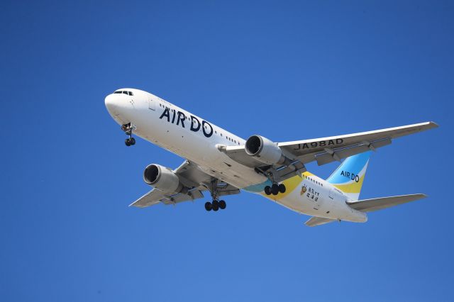 BOEING 767-300 (JA98AD) - August 13th 2019:HND-HKD.