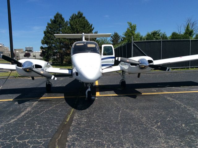 Beechcraft Duchess (N977PA)