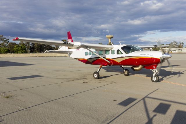 Cessna Caravan (VH-XLF) - Cessna 208B Supervan 900 (VH-XLF) at Wagga Wagga Airport