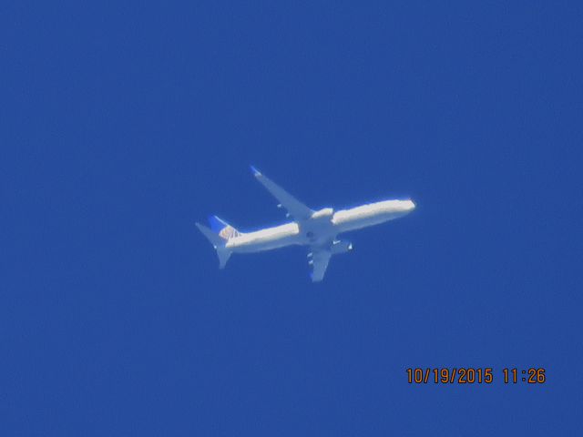 Boeing 737-900 (N68801)