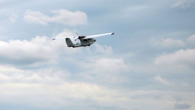 Canadair Challenger (N843BA)