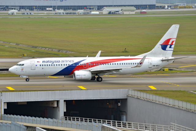 Boeing 737-800 (9M-MXJ)