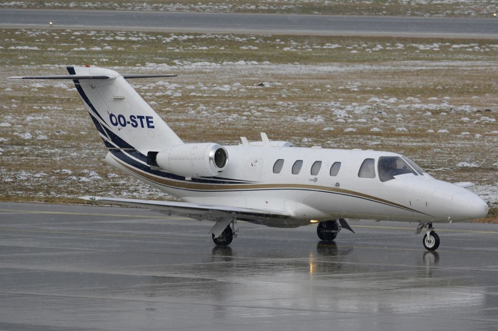 Cessna Citation CJ1 (OO-STE)