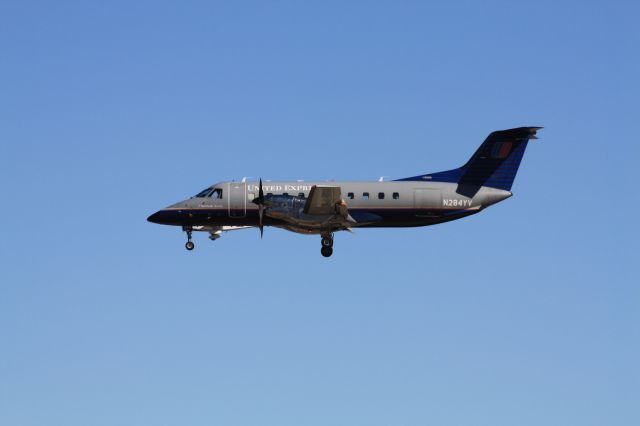 Embraer EMB-120 Brasilia (N284YV)