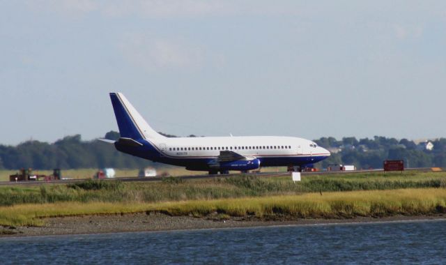 Boeing 737-200 (N251TR)