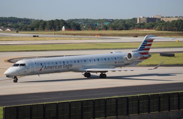 Canadair Regional Jet CRJ-900 (N556NN)