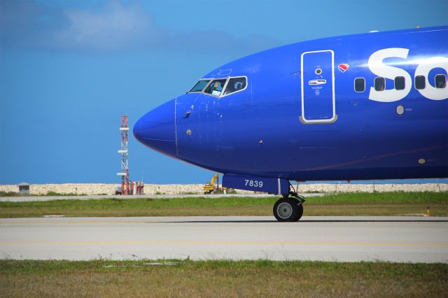 Boeing 737-700 (N7839A)