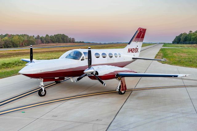 Cessna 421 (N421SS)