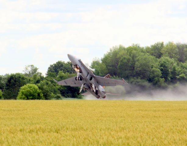 — — - CF-18 Hornet Demo Jet Taking Off at Great Lakes Airshow ST.Thomas,Ontario Canada,June 30,2013