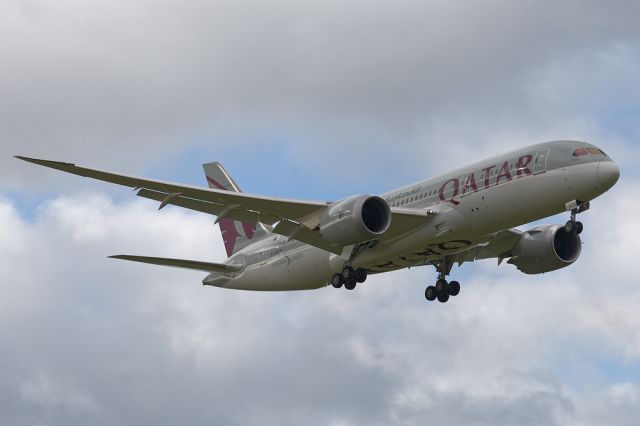 Boeing 787-8 (A7-BCD) - QTR27 arriving from Doha, one of a regular schedule of B787s between Doha and Manchester