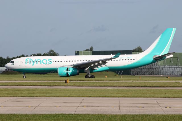 Airbus A330-300 (CS-TFZ)